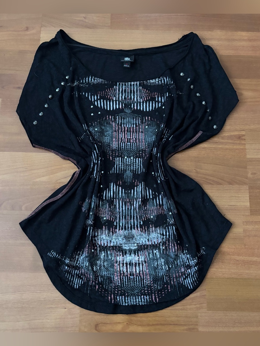 Women’s Rock & Republic y2k black off the shoulder top size Medium